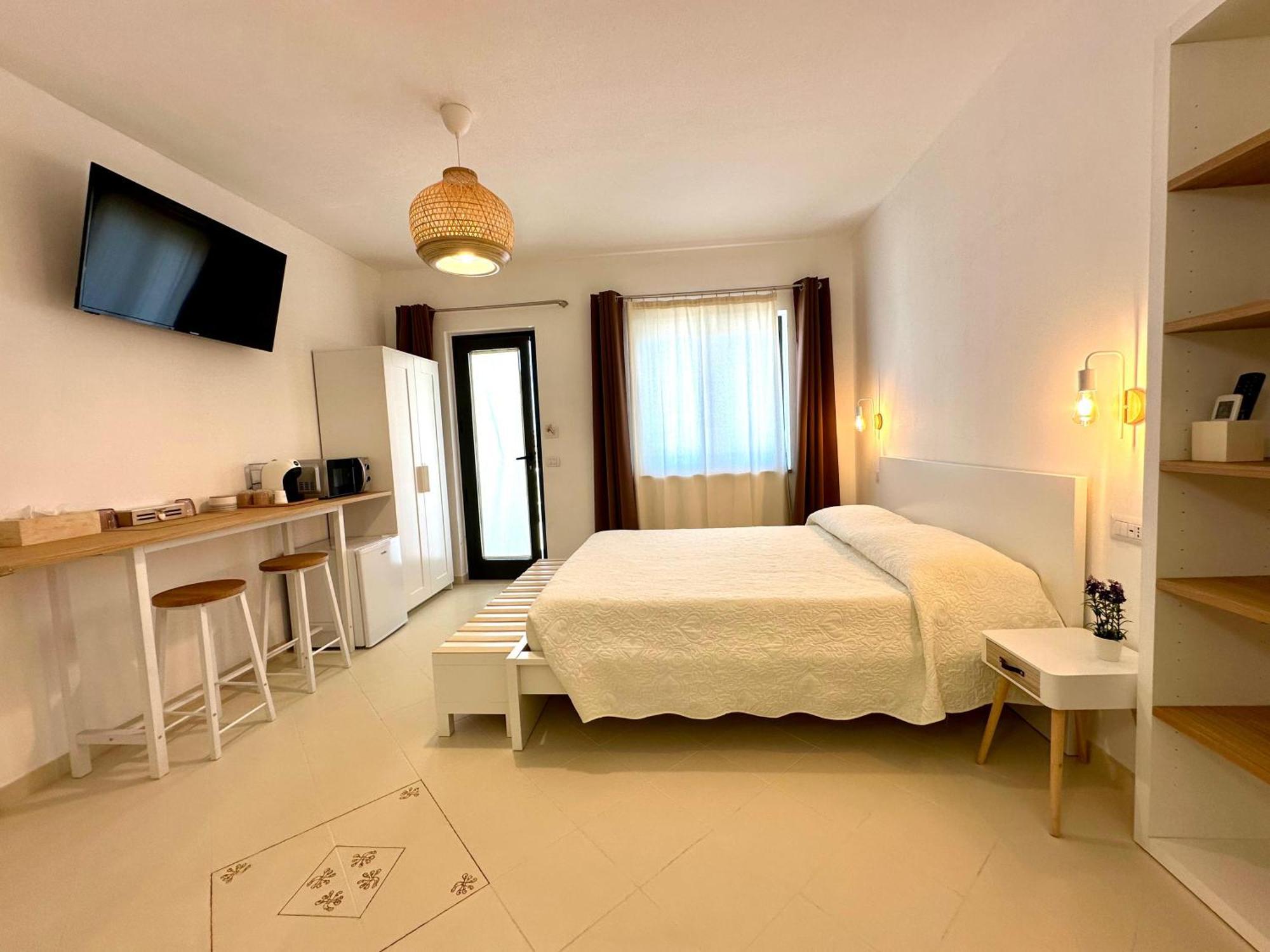 Lotto 16 - Guest House Olbia Exterior photo