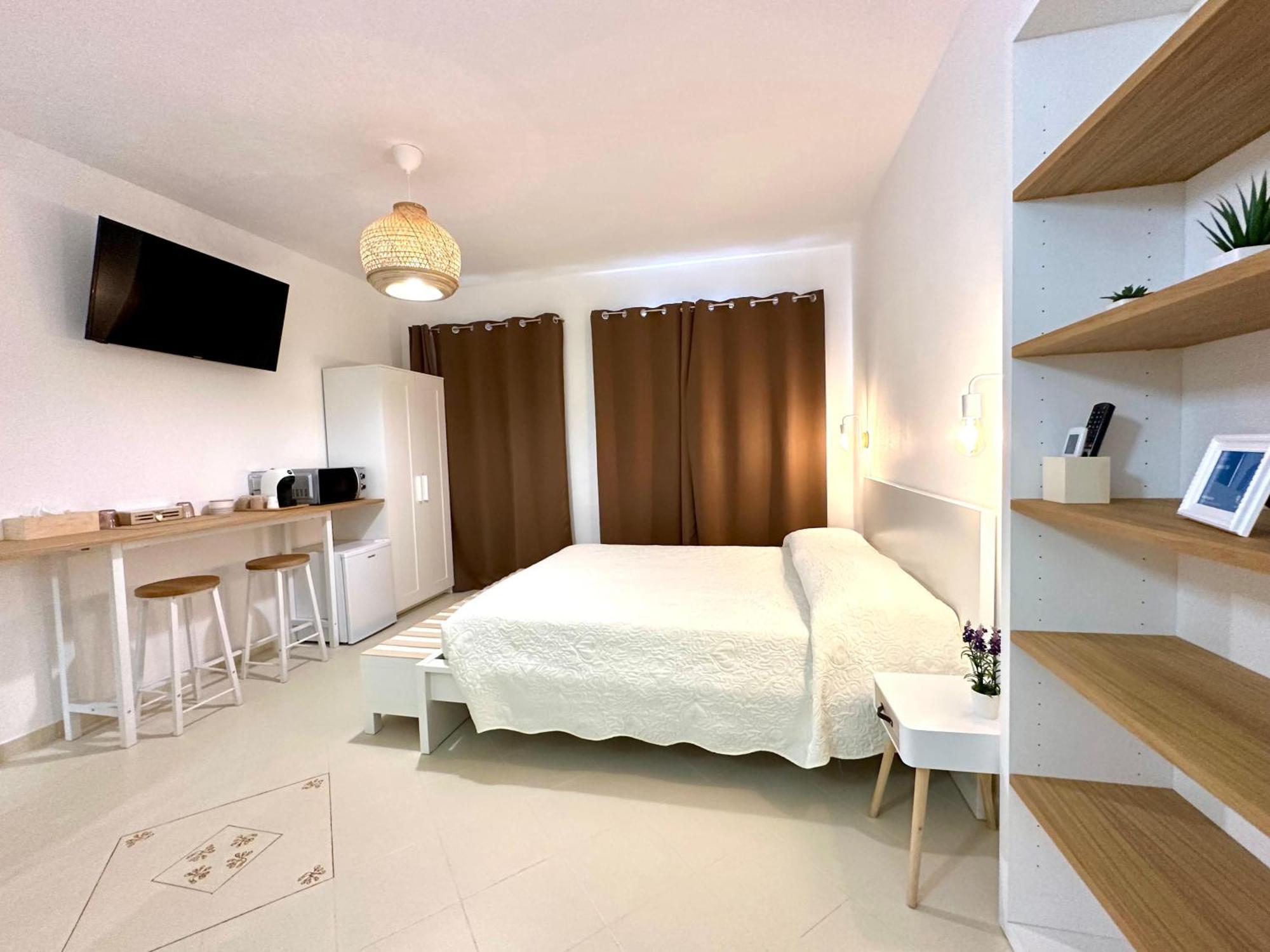Lotto 16 - Guest House Olbia Exterior photo